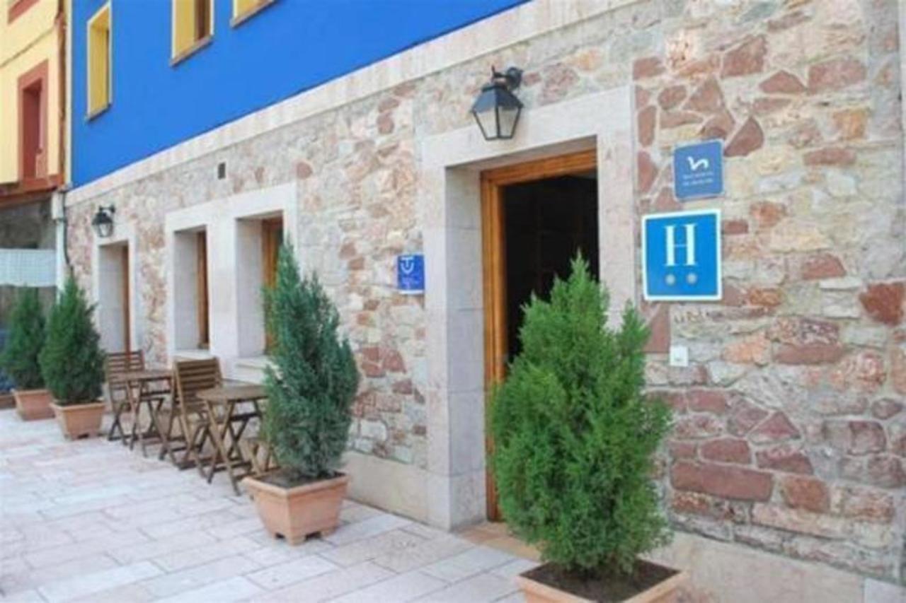 Auseva Hotel Ковадонга Екстериор снимка